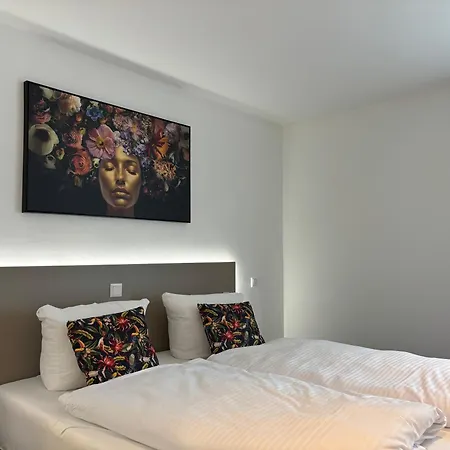 Appartement Loft - Naehe Hautbahnhof - Urbane Umgebung - Kueche