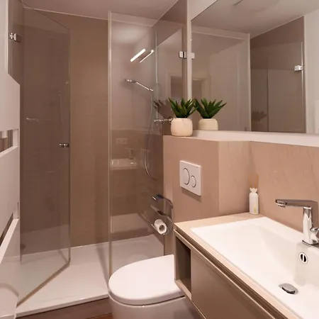 Loft - Naehe Hautbahnhof - Urbane Umgebung - Kueche Neurenberg