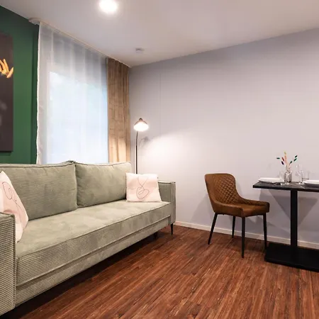 Loft - Naehe Hautbahnhof - Urbane Umgebung - Kueche Neurenberg