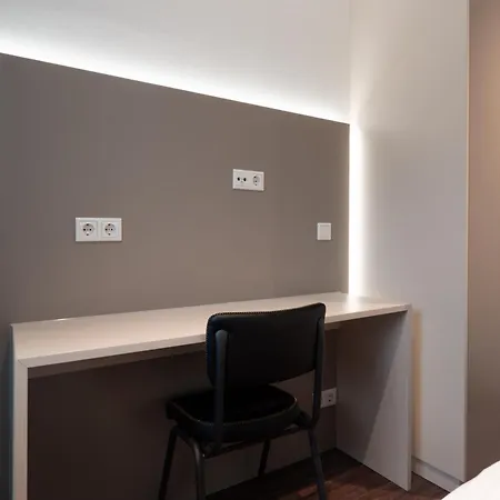 Loft - Naehe Hautbahnhof - Urbane Umgebung - Kueche Appartement Neurenberg